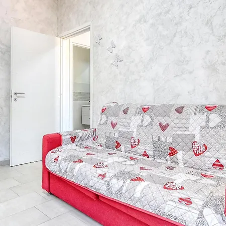In With Kitchenette Διαμέρισμα